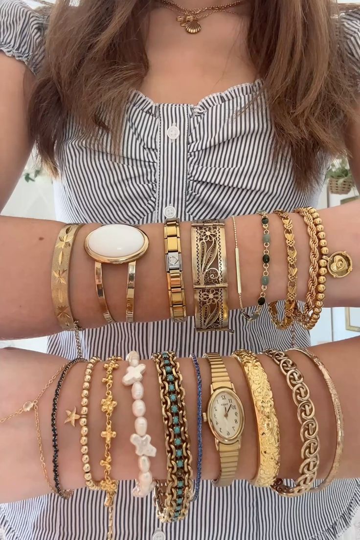 Viral Jewelry