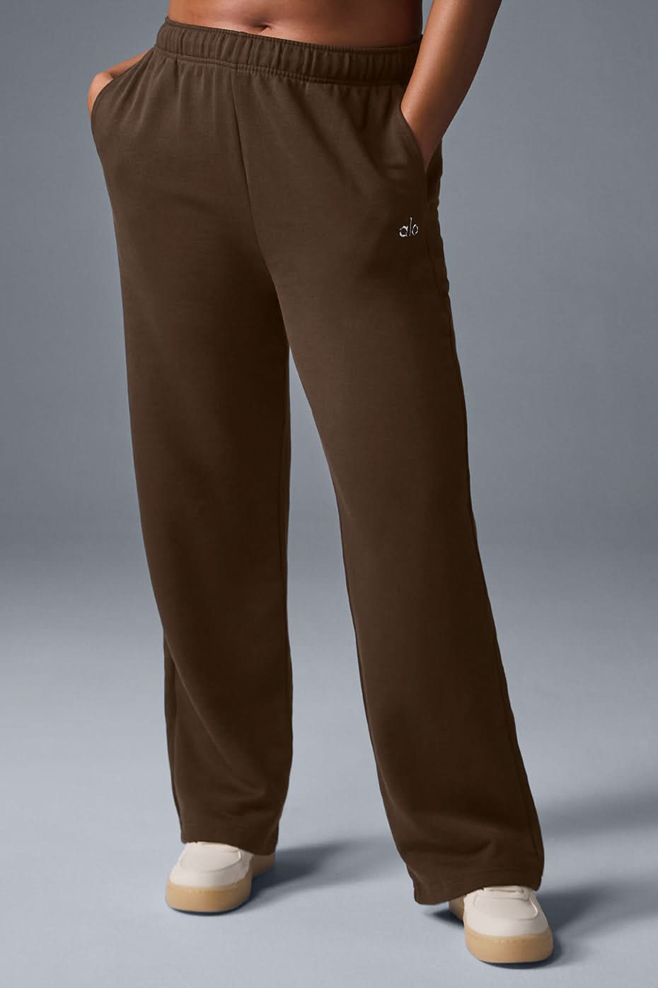 Accolade Sweatshirt - ShopLorca