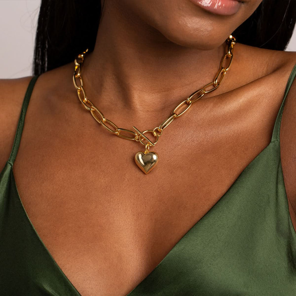 Saint Heart Pendant Necklace - ShopLorca